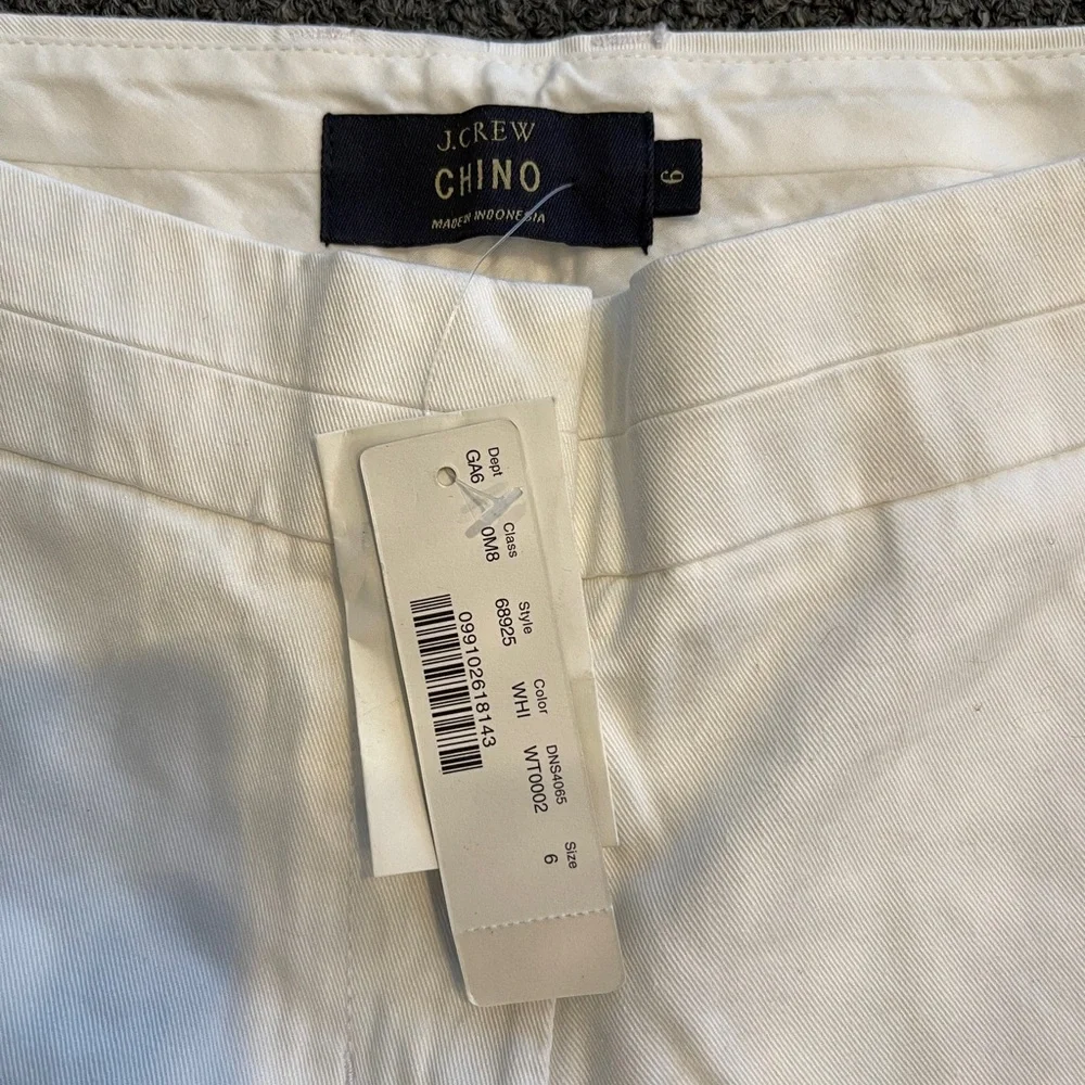 J. Crew White Chino Women's Shorts 100% Cotton Size 6 NWT Pristine Condition